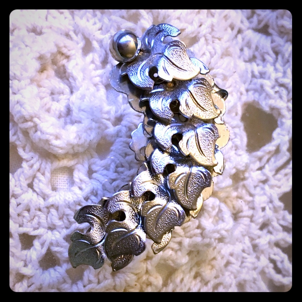 Vintage Silver Victorian Intricate Floral Leaf Ear Climber Cuff Earring